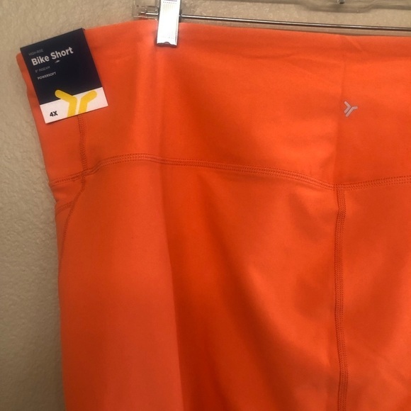 Old Navy High-Waisted PowerSoft Side Pockets Compression Biker Short 8’inseam 4X - Picture 5 of 11
